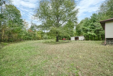 8855 Stant McCloud Rd, Monterey, TN 38574 - photo 3