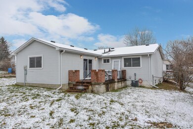 3098 Hill Grove Ave, Columbus, OH 43223 - photo 3