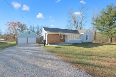 204 W Arnold St, Crestline, OH 44827 - photo 2