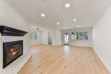 5946 Valkeith Dr, Houston, TX 77096 - photo 6