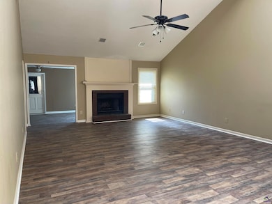 104 Williamsburg Ave, Warner Robins, GA 31088 - photo 2