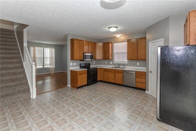 4055 Callaway St, Plainfield, IN 46168 - photo 4