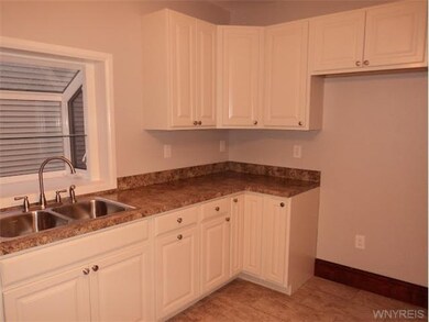 60 Chipman Place, North Tonawanda, NY 14120 - photo 7