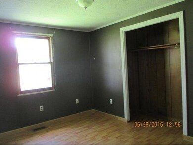 3581 W Jackson St, Napoleon, IN 47034 - photo 6