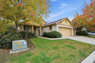 1363 Windsong Dr, Tulare, CA 93274 - photo 4