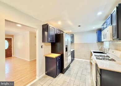 10 Franklin Dr, Somers Point, NJ 08244 - photo 7