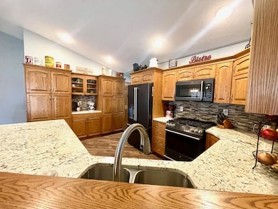 204 Ashley Ln, Alexandria, MN 56308 - photo 7
