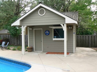 Snack bar serving window, mini fridge, 1/2 bath, s