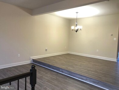 864 Stonefield Square NE, Leesburg, VA 20176 - photo 6