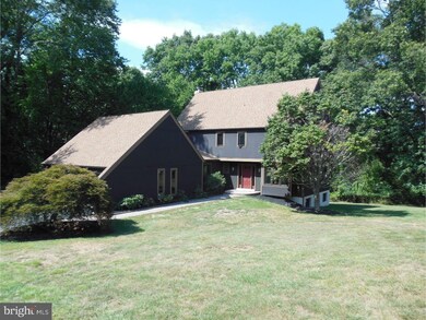 707 Apricot Ln, West Chester, PA 19380 - photo 3