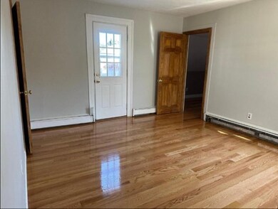 4 Border St unit 2, Woburn, MA 01801 - photo 2
