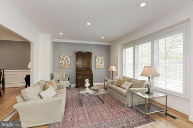 8313 Turnberry Ct, Potomac, MD 20854 - photo 3