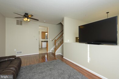 1116 Pennywort Cir, Sykesville, MD 21784 - photo 4