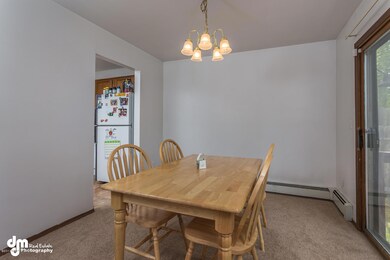 2980 Brookridge Cir Anchorage-large-015-