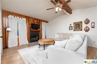 2406 Phyllis Dr, Copperas Cove, TX 76522 - photo 3