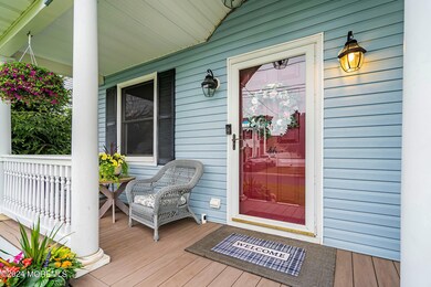 05-Front Door