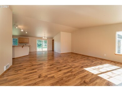 159 Malinka Ln, Chehalis, WA 98532 - photo 5