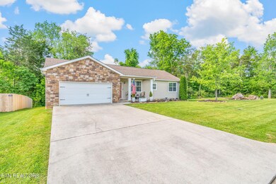 3-web-or-mls-207 Alexis Lane-4