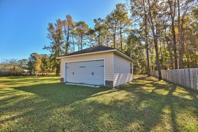 237 Parkside Cir, Crawfordville, FL 32327 - photo 4