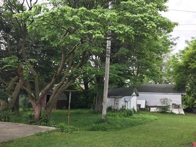 136 Dearborn St, Tipton, IN 46072 - photo 4