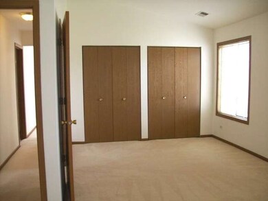 1522 Commodore Ct unit 8, Schaumburg, IL 60193 - photo 7
