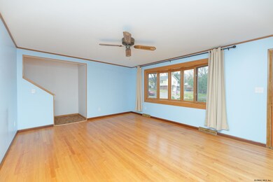 5 Bluebell Ln, Albany, NY 12211 - photo 7