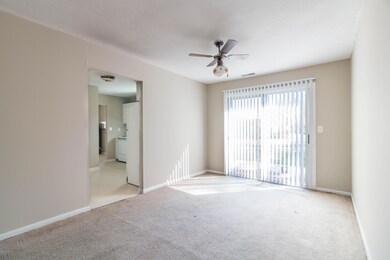 1212 Castle Dr, Jacksonville, NC 28546 - photo 6