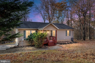 351 Cub Run Ln, Harpers Ferry, WV 25425 - photo 3