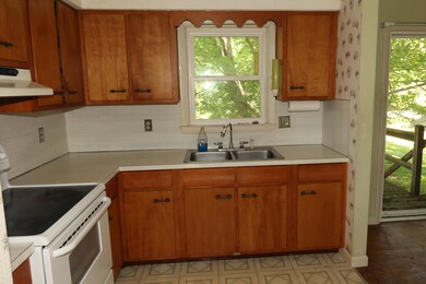 1586 Us Route 1, Cape Neddick, ME 03902 - photo 5