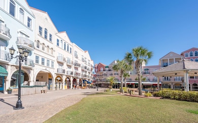 101 Palm Harbor Pkwy unit 401, Palm Coast, FL 32137 - photo 2