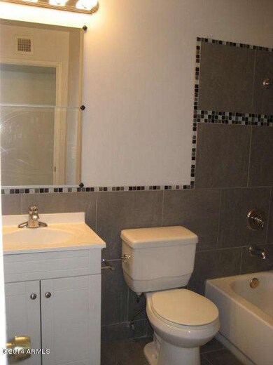 05 - Bathroom