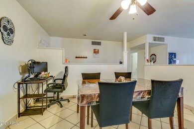 4309 W Earll Dr, Phoenix, AZ 85031 - photo 7