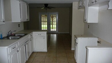 7423 Mosewood St, Houston, TX 77040 - photo 4