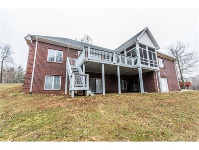 5026 Bent Creek Dr, Floyds Knobs, IN 47119 - photo 4