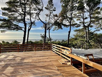 1442 NW Fircrest Ct, Waldport, OR 97394 - photo 2