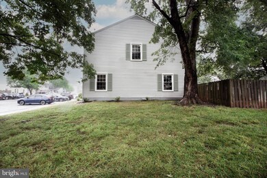 9098 Bonham Cir, Manassas, VA 20110 - photo 3