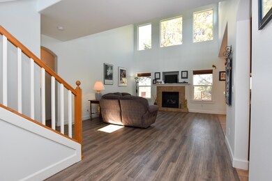 1326 SW Rimrock Way, Redmond, OR 97756 - photo 7