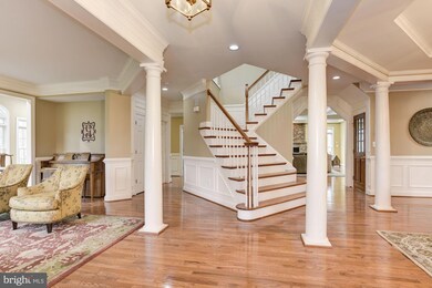 716 Hawkshead Rd, Lutherville Timonium, MD 21093 - photo 2