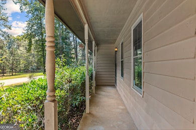 4797 Hemlock Dr SE, Conyers, GA 30094 - photo 3