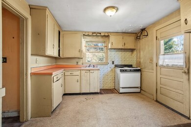 6 Eleanor Rd, Walpole, MA 02081 - photo 7