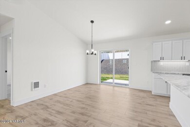 NKA SW Crescent Ave unit 119, Sunnyside, WA 98944 - photo 6