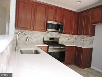 106 Cypress Ct, Woodbury, NJ 08096 - photo 3