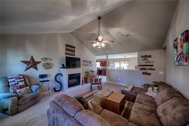 180 Joy Carol Loop, Bethel Heights, AR 72764 - photo 7