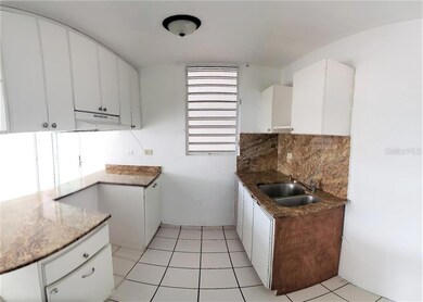 J2-4 Calle 9, Trujillo Alto, PR 00976 - photo 4