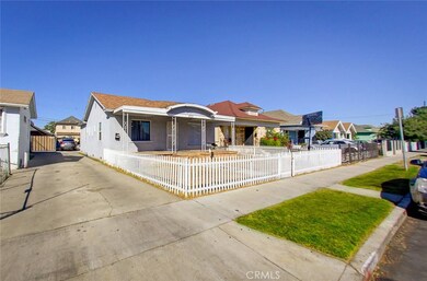 203 E 56th St, Los Angeles, CA 90011 - photo 2