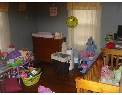 652 Putnam Pike, Greenville, RI 02828 - photo 6