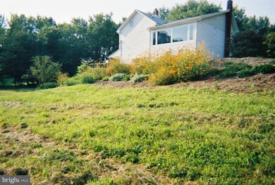 4226 Maple Grove Rd, Hampstead, MD 21074 - photo 2