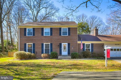 9218 Burnetta Dr, Annandale, VA 22003 - photo 2