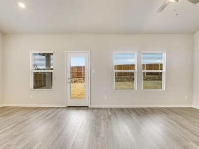 2648 Oneida Ln, Fort Worth, TX 76179 - photo 5