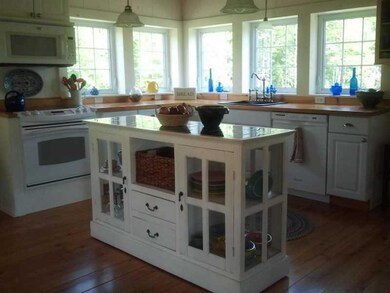 154 Merrills Mills Rd, Dover Foxcroft, ME 04426 - photo 4